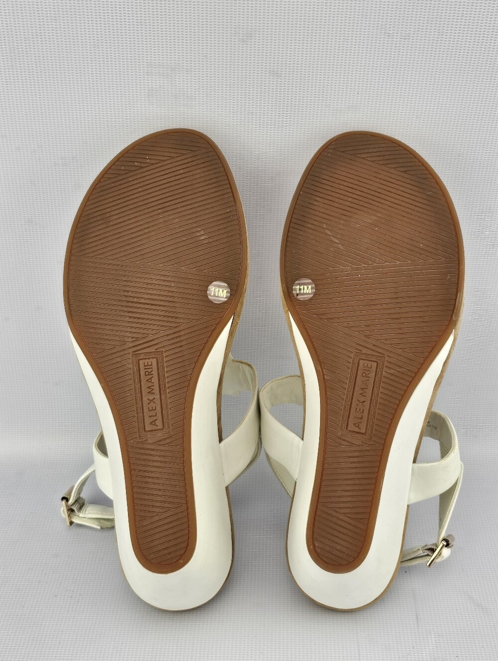 Alex Marie Burdette Thong Wedge Sandals White Women's Size 11 - Picture 8 of 8
